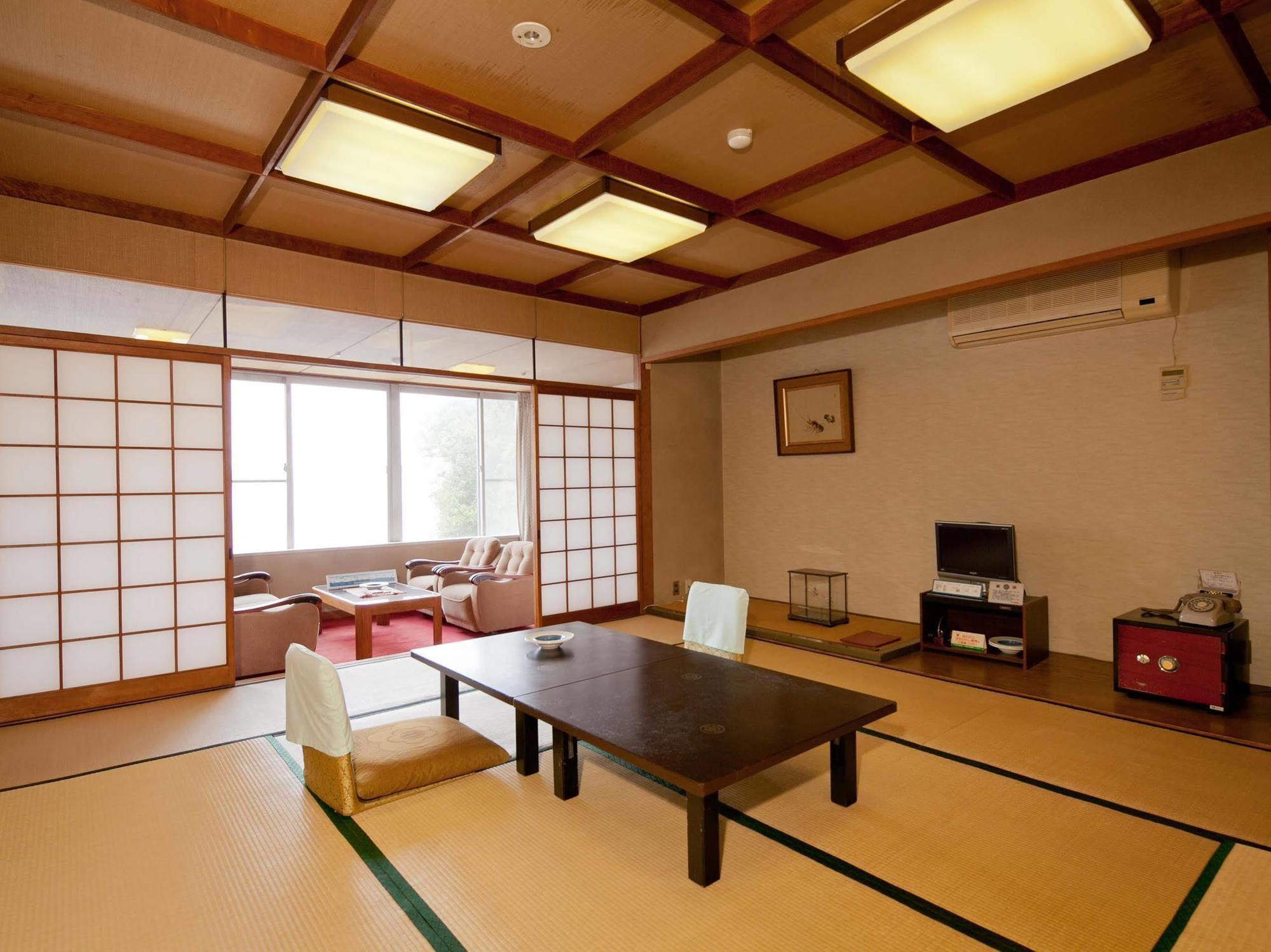 Hotel Wakayama Kada Onsen Kada Kaigetsu Exteriér fotografie
