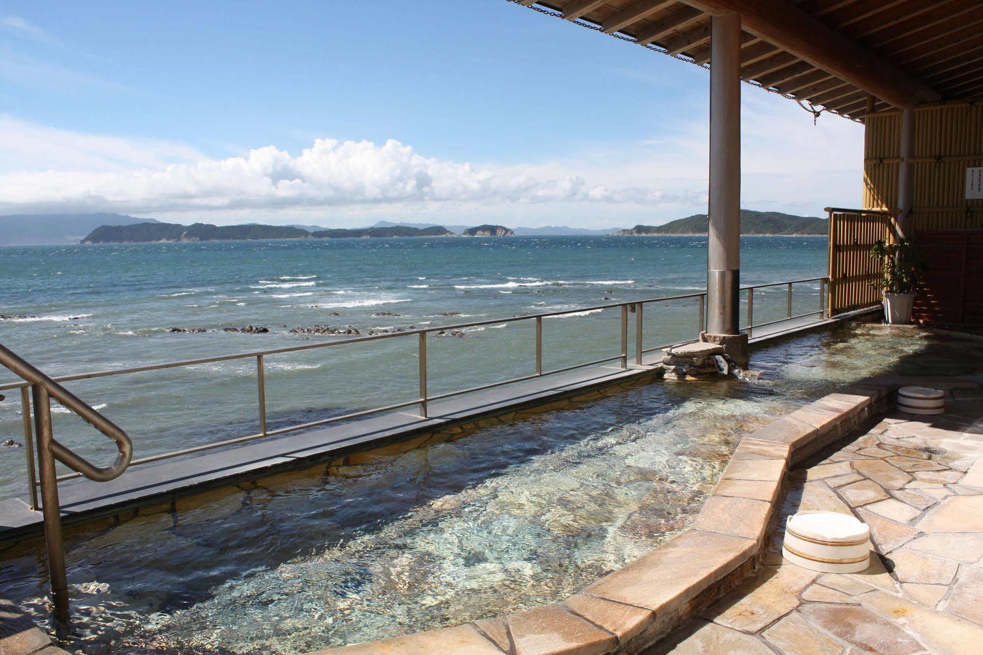 Hotel Wakayama Kada Onsen Kada Kaigetsu Exteriér fotografie